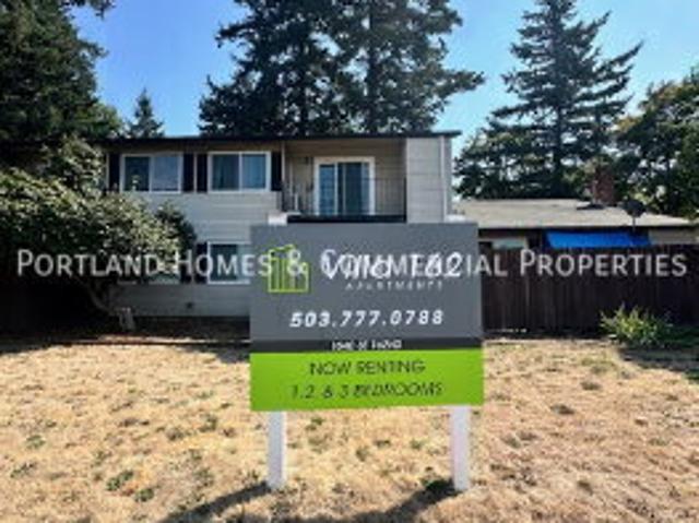 2 BR, 1.5 BA Apartment 1640 SE 162nd Ave, Portland, OR 97233