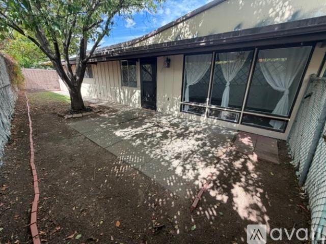 2 BR, 1.5 BA Apartment 165 Belaire Dr, Unit #25, Grand Junction, CO 81501