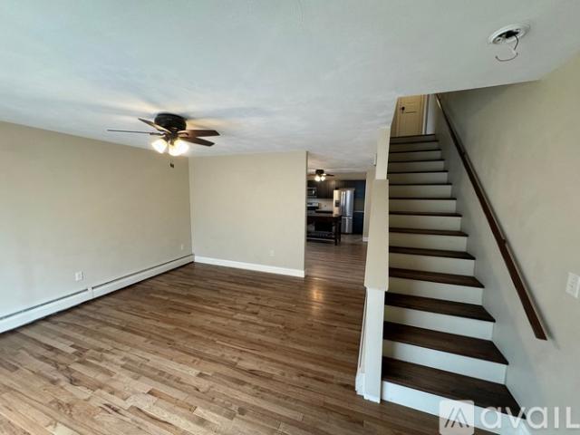 2 BR, 1.5 BA Apartment 1617 Newell Rd, Unit Left Side, Endicott, NY 13760