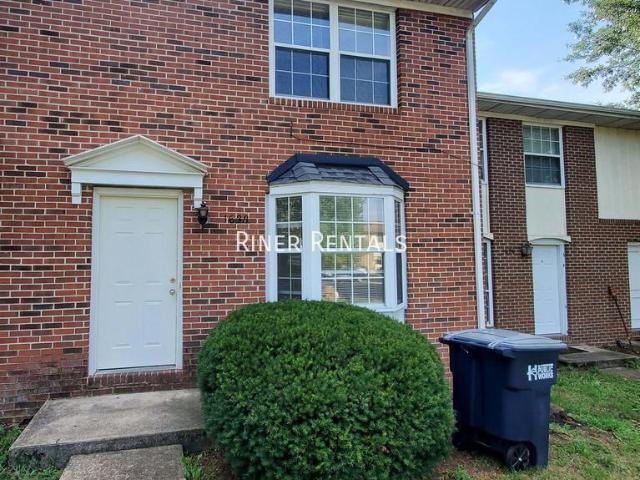 2 BR, 1.5 BA Apartment 1638 Buttonwood Court, Harrisonburg, VA 22802