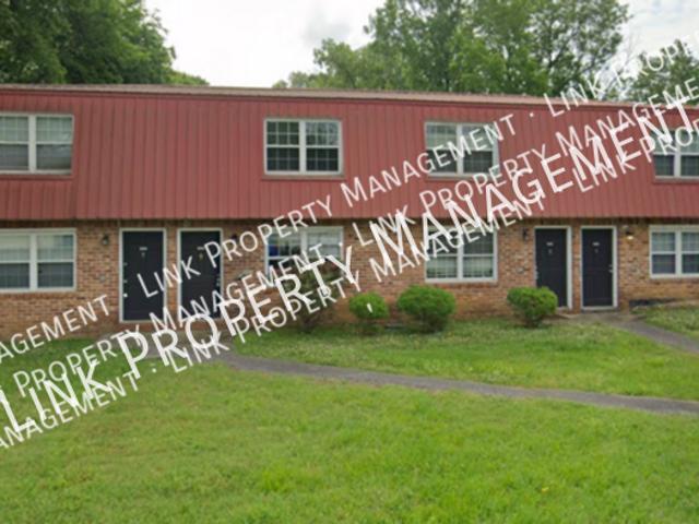 2 BR, 1.5 BA Apartment 1638 Keeble St, East Ridge, TN 37412