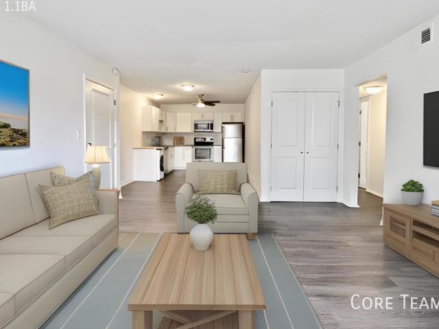 2 BR, 1.5 BA Apartment 16 E. 34th Terr, Kansas City, MO 64111
