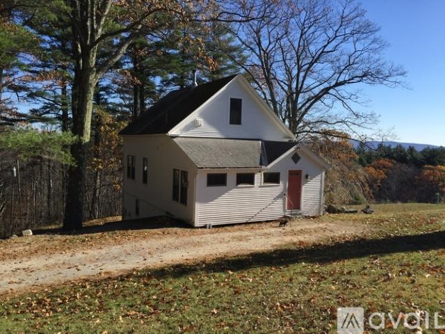 2 BR, 1.5 BA Apartment 178 Learned Road, Dublin, NH 03444