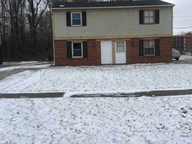 2 BR, 1.5 BA Apartment 1846 East 42nd St Lorain, OH 44052