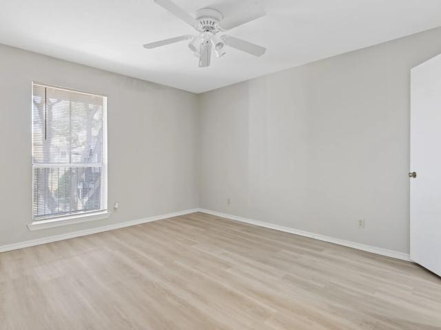 2 BR, 1.5 BA Apartment 1810 Teasley Ln Unit W1 W0306, Denton, TX 76205