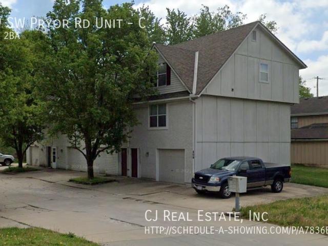 2 BR, 1.5 BA Apartment 209 SW Pryor Rd Unit, Lee's Summit, MO 64081