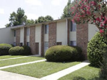 2 BR, 1.5 BA Apartment 200 Saluda River Rd Unit 2K, Columbia, SC 29210