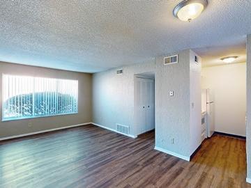 2 BR, 1.5 BA Apartment 2015 41st Street Northwest Unit B05, Rochester, MN 55901