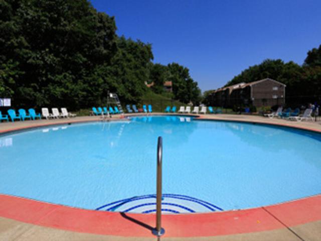 2 BR, 1.5 BA Apartment 2022 Kelbourne Rd Unit 302, Rosedale, MD 21237