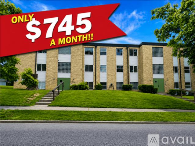 2 BR, 1.5 BA Apartment 2036 Catalpa Dr, Unit E, Dayton, OH 45406