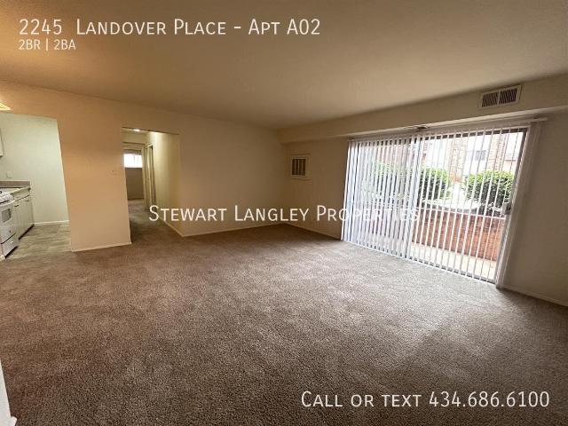 2 BR, 1.5 BA Apartment 2245 Landover Place, Lynchburg, VA 24501