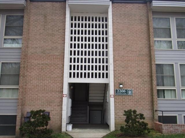 2 BR, 1.5 BA Apartment 2206 Greenery Ln, Silver Spring, MD 20906