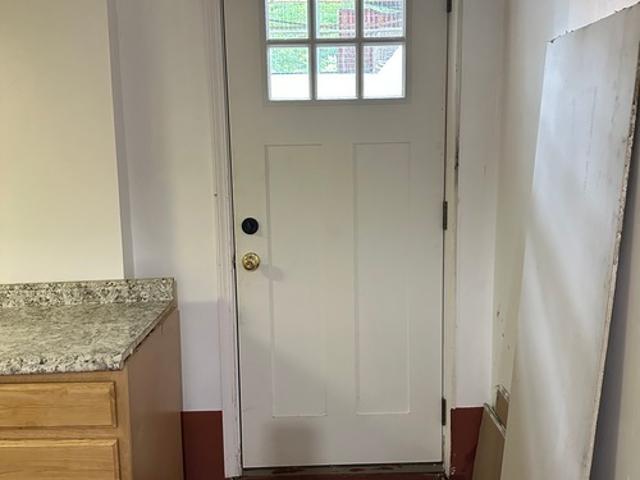 2 BR, 1.5 BA Apartment 2758 Dayton Dr, Unit B1, Ann Arbor, MI 48108