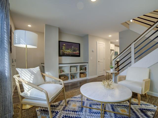 2 BR, 1.5 BA Apartment 2788 Defoors Ferry Road Northwest Unit 280, Atlanta, GA 30318