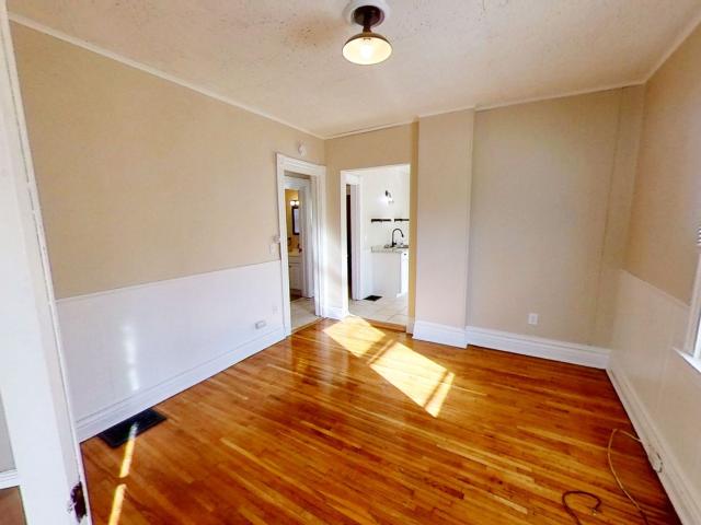 2 BR, 1.5 BA Apartment 279 Pearl Street, Rochester, NY 14607