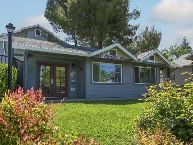 2 BR, 1.5 BA Apartment 2701 La Crescenta Drive Unit 2701 06, Shingle Springs, CA 95682