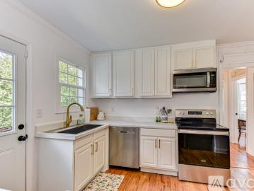 2 BR, 1.5 BA Apartment 2701 Oakland Ave, Augusta, GA 30909
