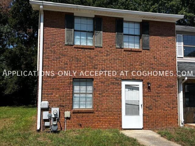 2 BR, 1.5 BA Apartment 2708 Greystone Ct, Austell, GA 30106