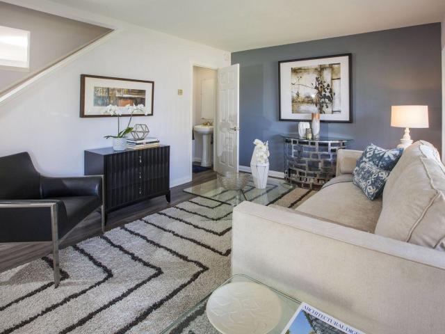 2 BR, 1.5 BA Apartment 2905 S Cabrillo Avenue Unit 000815, San Pedro, CA 90731