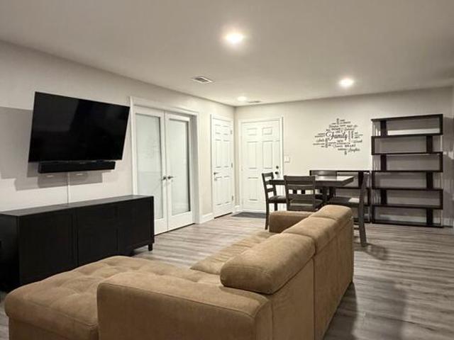2 BR, 1.5 BA Apartment 2 4 Atlanta Court, Unit 4, Freehold, NJ 07728