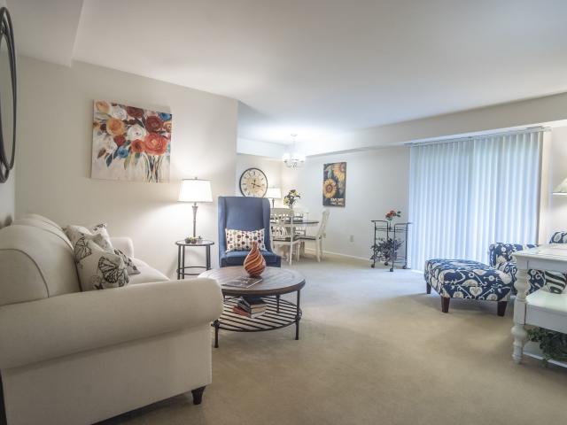 2 BR, 1.5 BA Apartment 2 2 Garston Ct. #A Unit H, Cockeysville, MD 21030