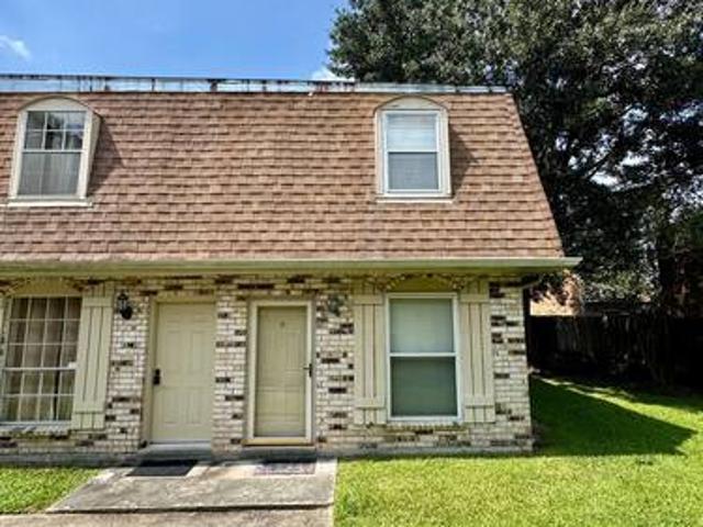 2 BR, 1.5 BA Apartment 3005 9th St, Unit D, Metairie, LA 70002