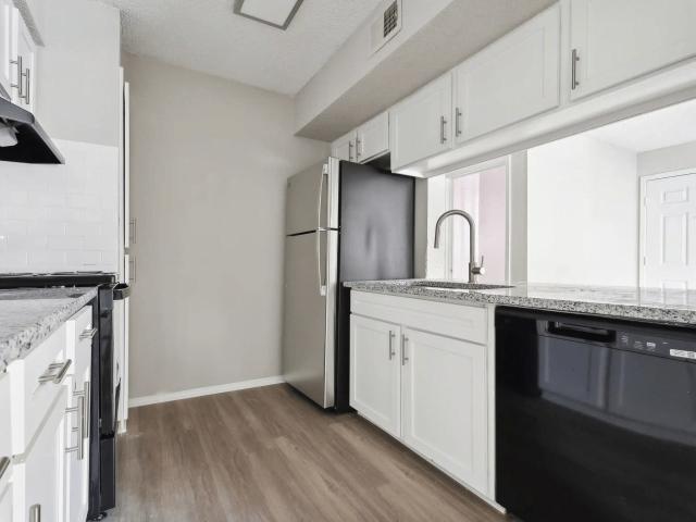 2 BR, 1.5 BA Apartment 3008 Calvary Dr Unit 809, Raleigh, NC 27604