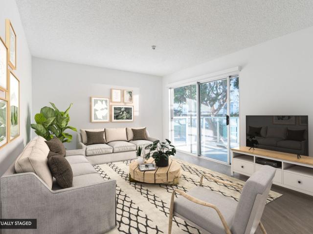 2 BR, 1.5 BA Apartment 300 The Village Dr Unit 343TH3, Redondo Beach, CA 90277