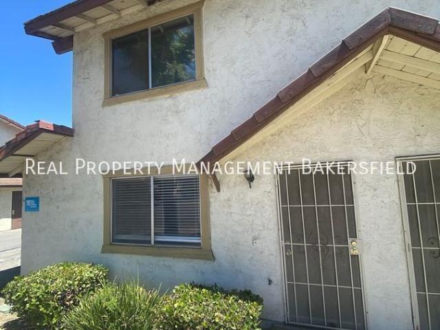 2 BR, 1.5 BA Apartment 3116 Stine Rd. A, Bakersfield, CA 93309