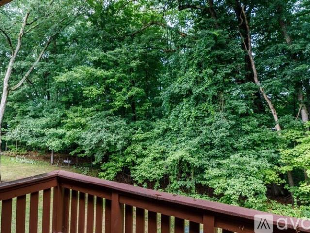 2 BR, 1.5 BA Apartment 31 Macintosh Lane, Unit 31, Leominster, MA 01453