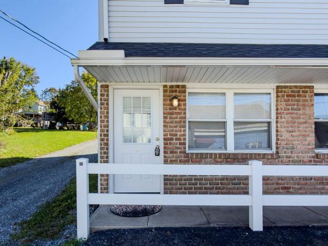 2 BR, 1.5 BA Apartment 31 Union Street Unit 1, Halifax, PA 17032