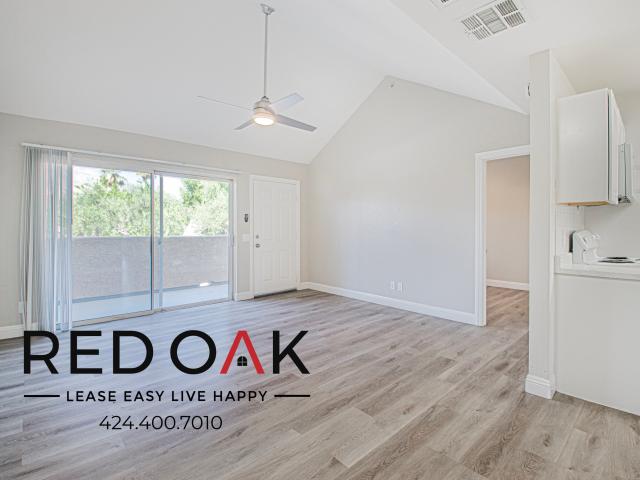 2 BR, 1.5 BA Apartment 32450 Candlewood Dr, Cathedral City, CA 92234
