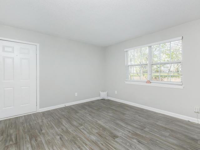 2 BR, 1.5 BA Apartment 3371 Durrett Drive Unit 101, Clarksville, TN 37042