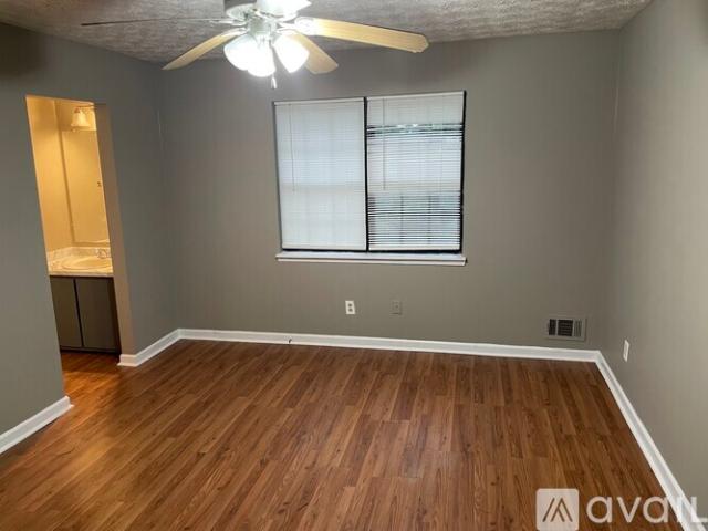 2 BR, 1.5 BA Apartment 365 Riverbrook Court, Riverdale, GA 30274