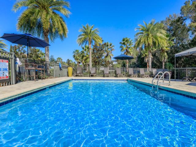 2 BR, 1.5 BA Apartment 367 Sunny Oaks Way Unit T124, Lady Lake, FL 32159