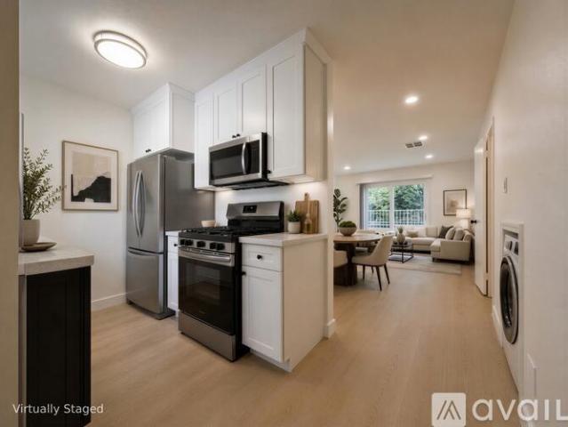 2 BR, 1.5 BA Apartment 360 Pioneer Dr, Unit 111, Glendale, CA 91203