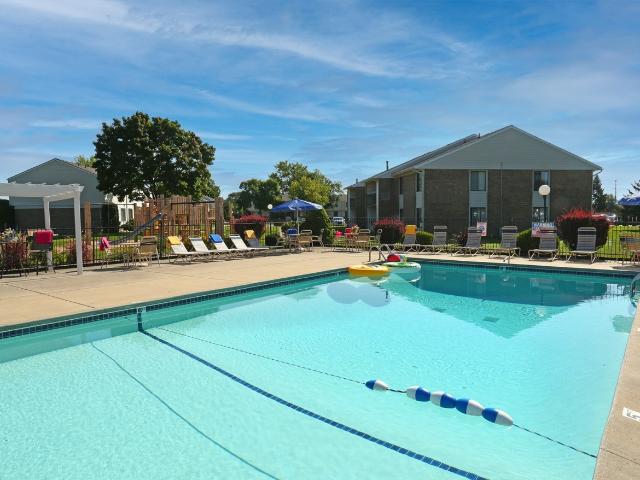 2 BR, 1.5 BA Apartment 4070 Green Isle Way Unit 284200 4, Saginaw, MI 48603