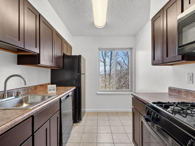 2 BR, 1.5 BA Apartment 400 Taylor Street Northeast Unit S13, Washington, DC 20017