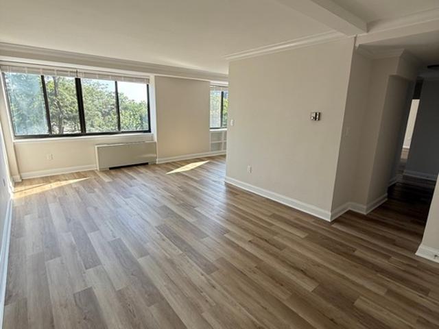 2 BR, 1.5 BA Apartment 4390 Lorcom Lane, Unit 810, Arlington, VA 22207