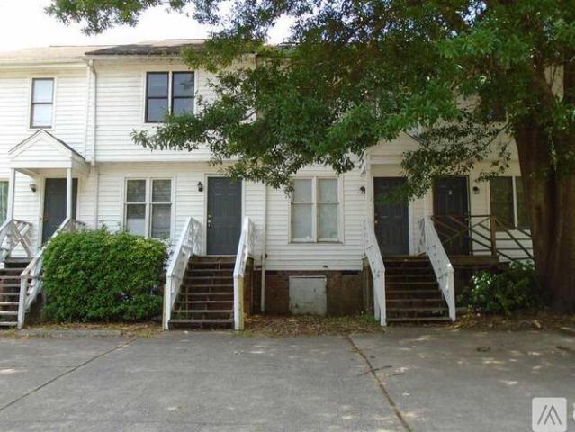 2 BR, 1.5 BA Apartment 4308 Bayliner Dr, Unit B, Raleigh, NC 27604