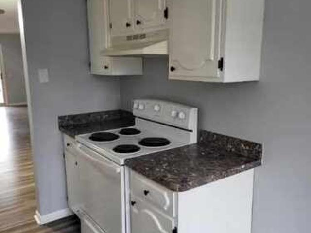2 BR, 1.5 BA Apartment 4328 West Bancroft Street, Unit #1, Toledo, OH 43615