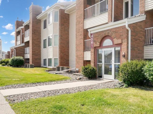 2 BR, 1.5 BA Apartment 4598 Slater Rd Unit 4593 202, Saint Paul, MN 55122
