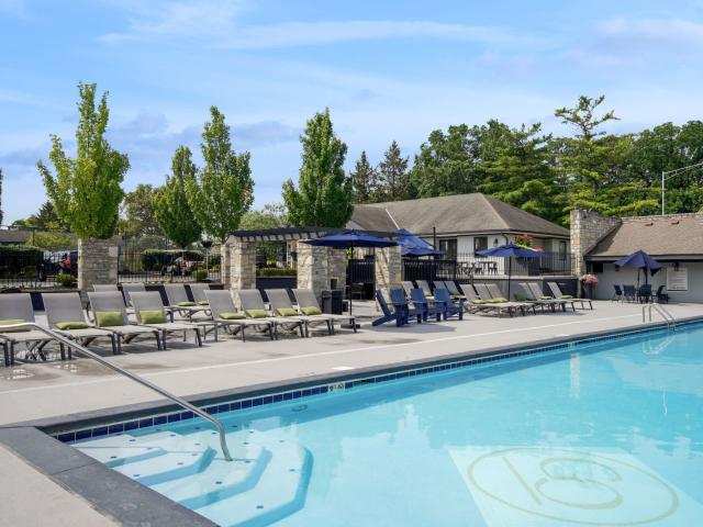2 BR, 1.5 BA Apartment 4765 Blairfield Drive Unit 670 JA, Columbus, OH 43214