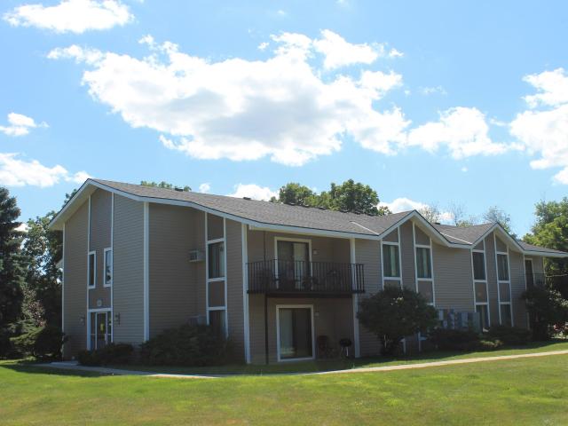 2 BR, 1.5 BA Apartment 4703 Vista Park Court Unit C47154, Nashotah, WI 53058