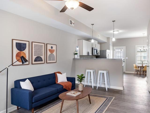 2 BR, 1.5 BA Apartment 495 Ringgold Road Unit 708, Clarksville, TN 37042