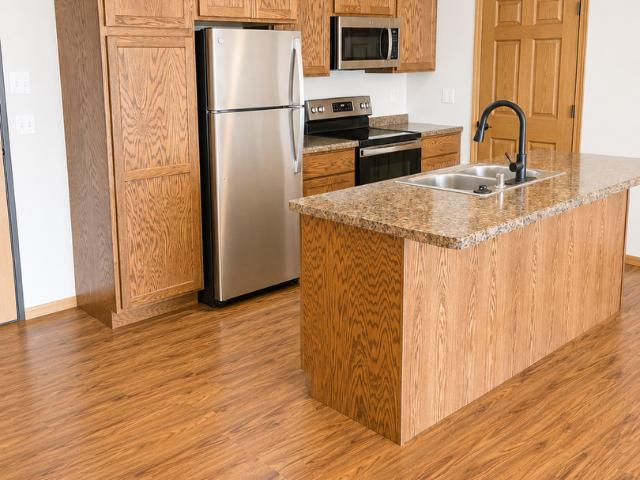 2 BR, 1.5 BA Apartment 505 Larkin St, Tomah, WI 54660