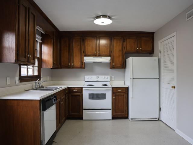 2 BR, 1.5 BA Apartment 506 S. Vermont St, 506 B, Smithfield, NC 27577