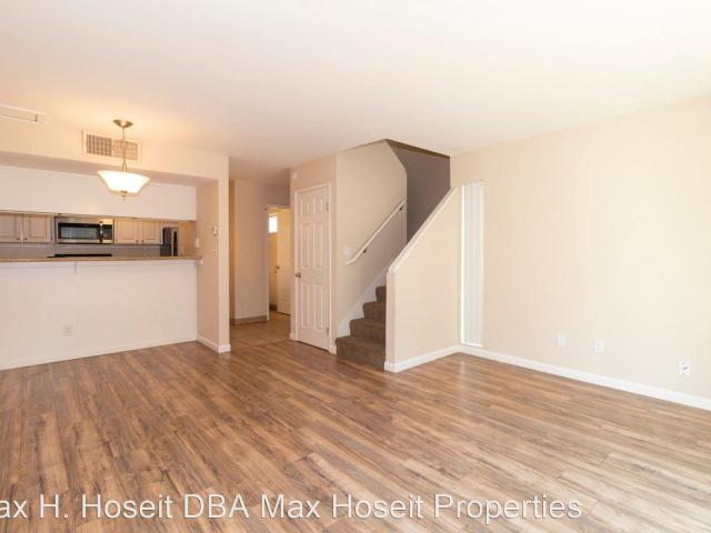 2 BR, 1.5 BA Apartment 5243 Winding Way Unit 32, Carmichael, CA 95608