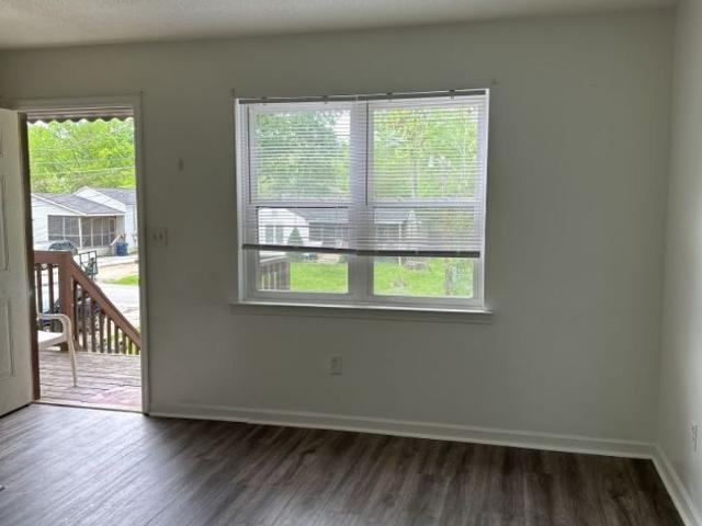2 BR, 1.5 BA Apartment 5420 Connell St, Chattanooga, TN 37412