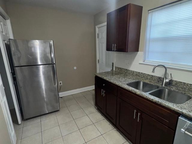 2 BR, 1.5 BA Apartment 566 S Flannery Rd, Unit B, Baton Rouge, LA 70815